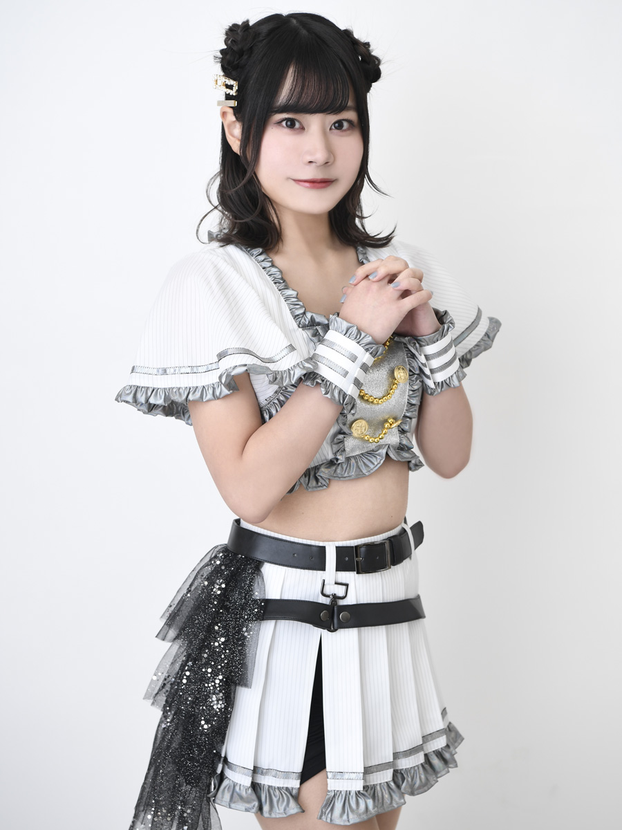 城木玲亜