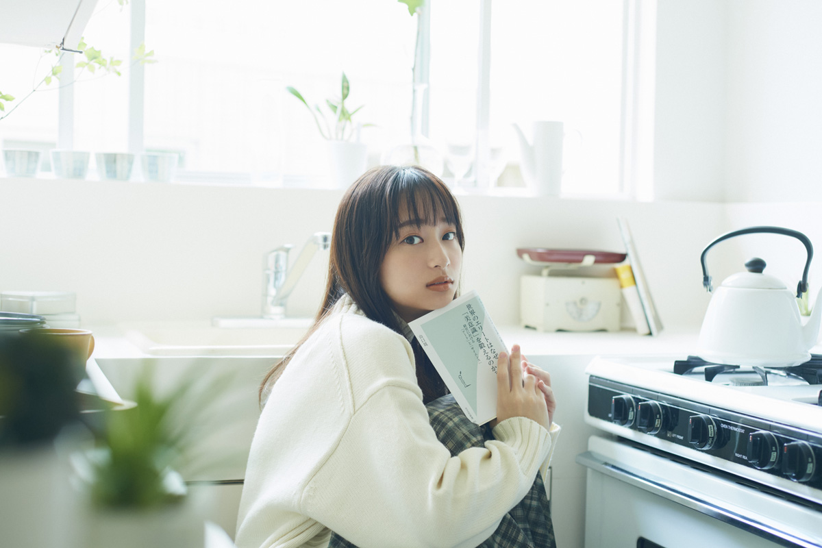 影山優佳