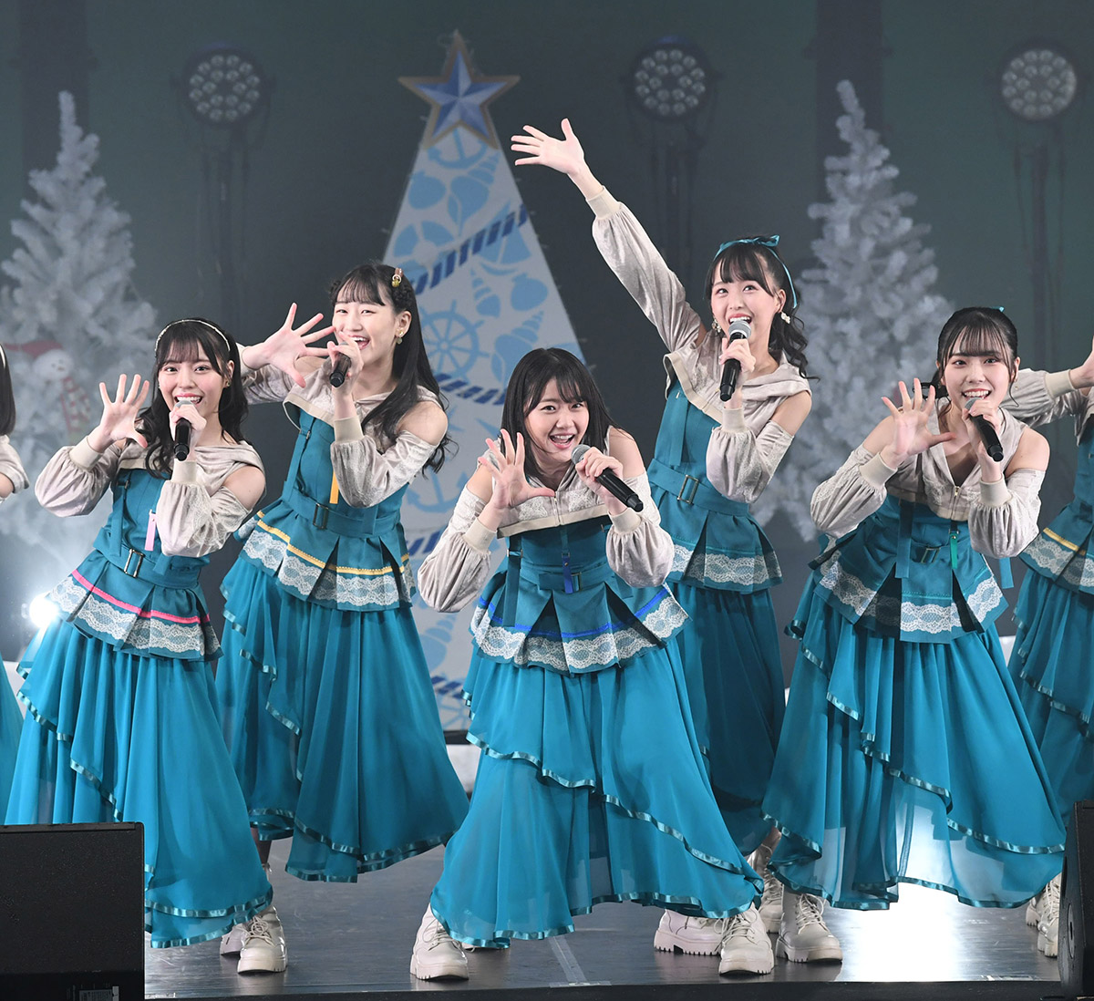 STU48
