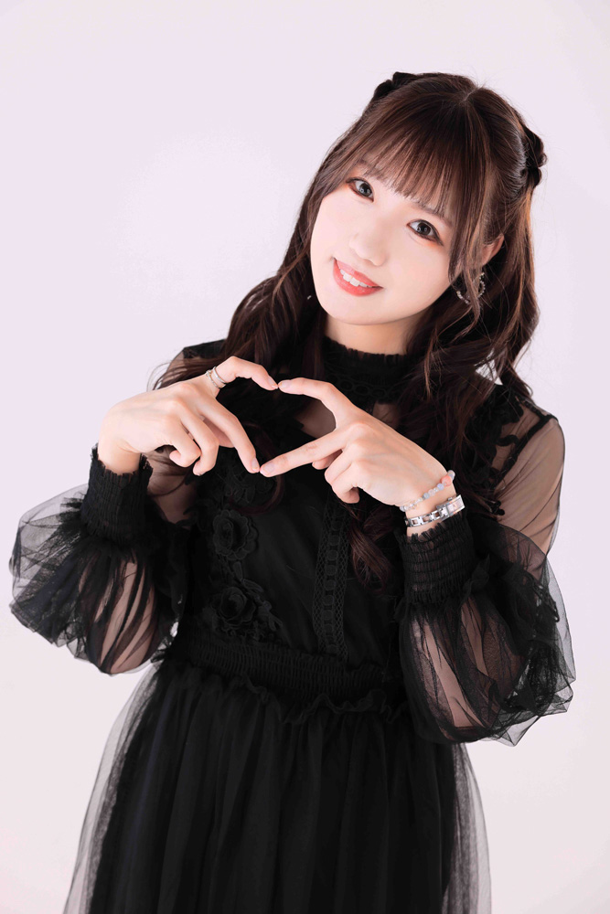 真田美璃