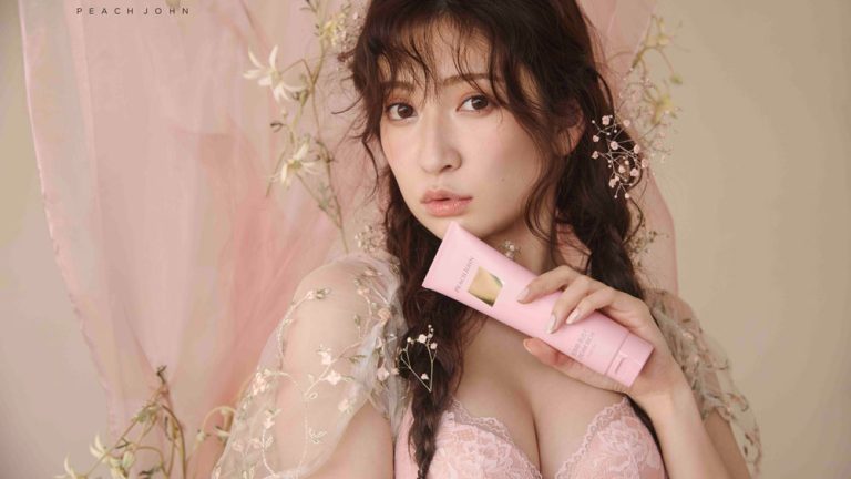 吉田朱里