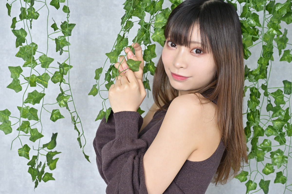 白井仁萌