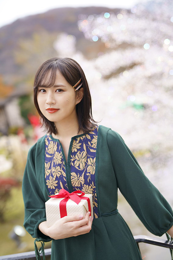 古賀成美