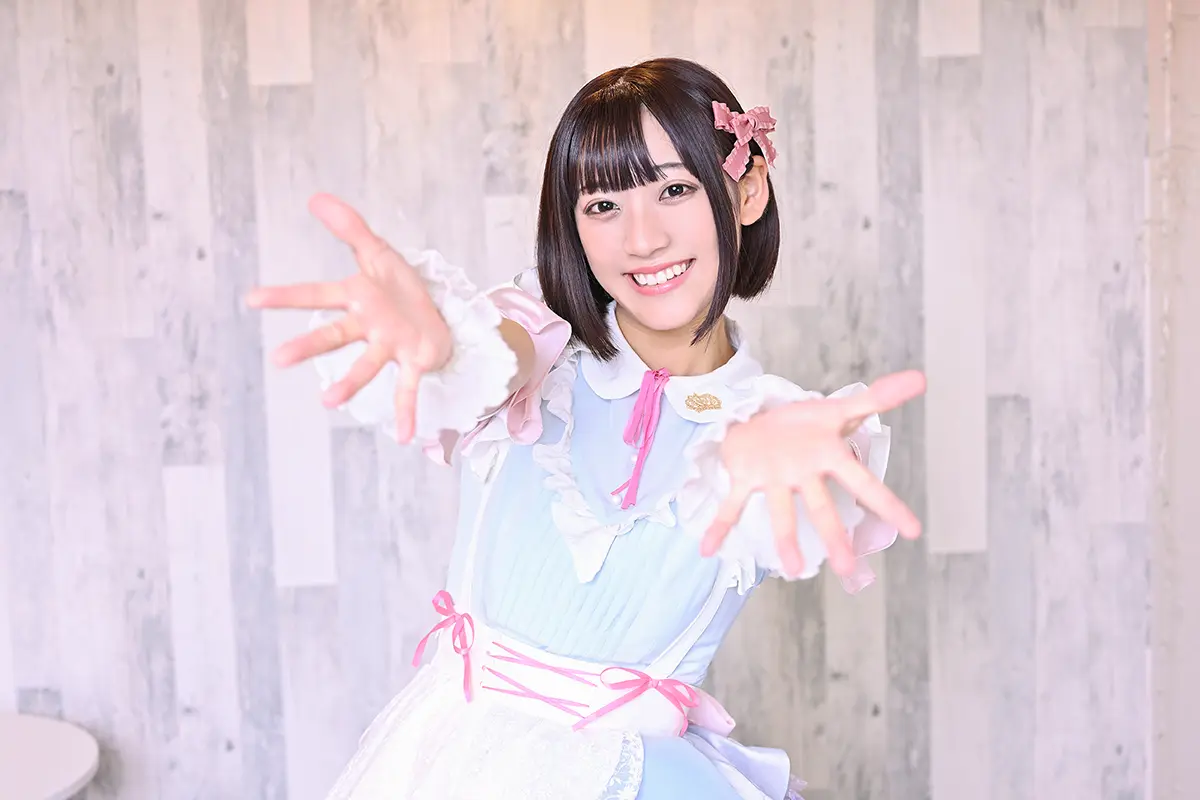 藍波ももか