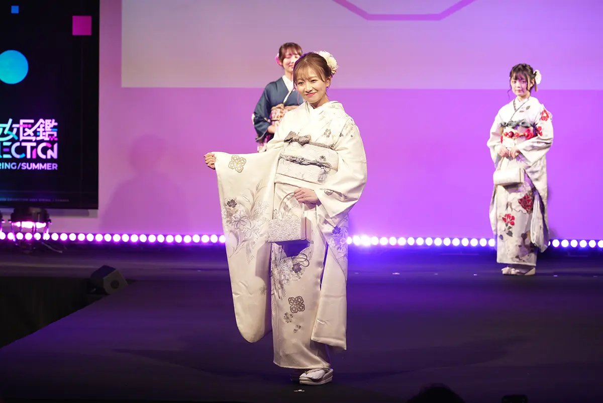 心愛らら