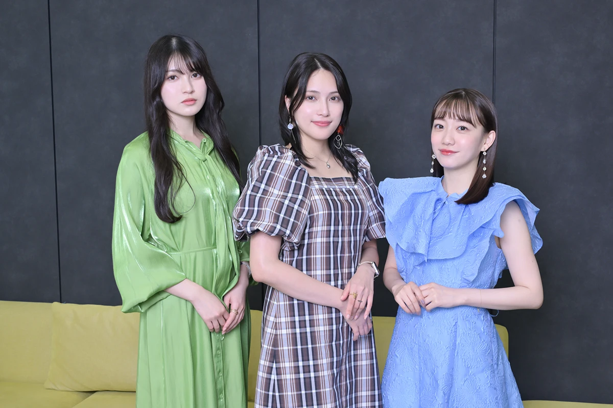 入山杏奈、神志那結衣、関根優那