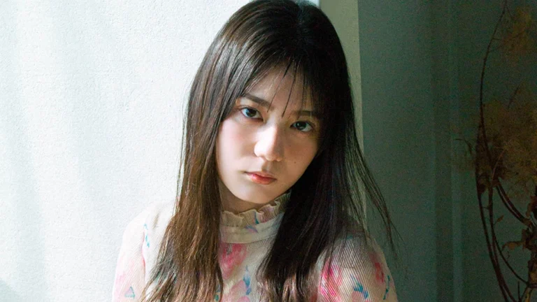 小坂菜緒
