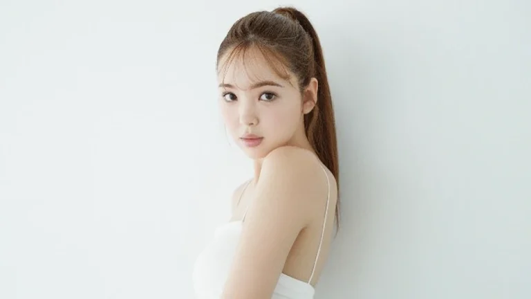藤田ニコル
