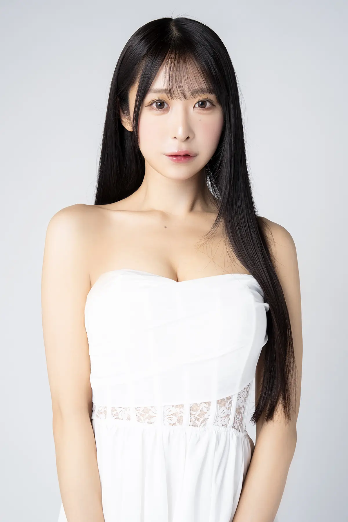 真島なおみ