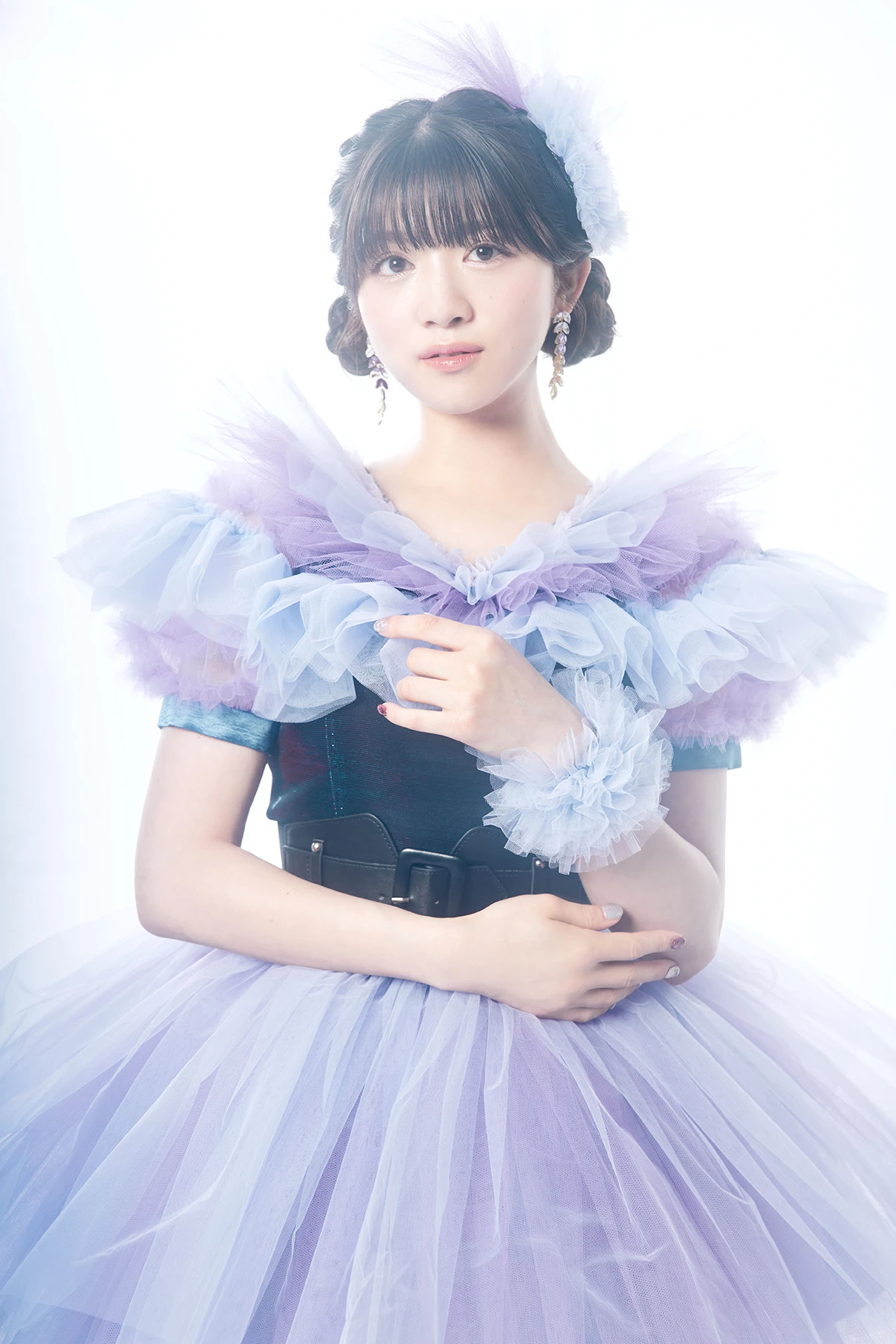 新井ひとみ