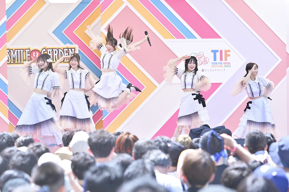 衛星とカラテア