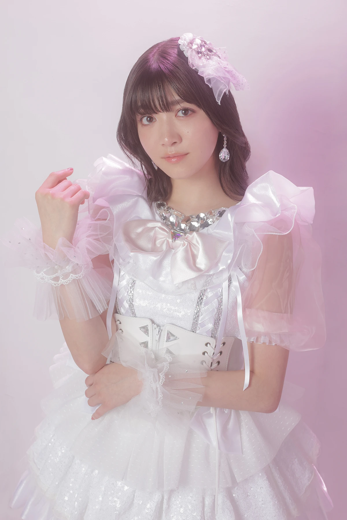 新井ひとみ
