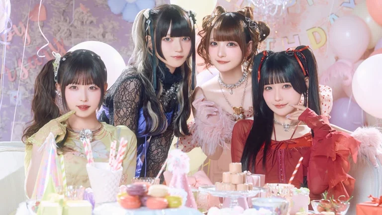 きゅるりんってしてみて