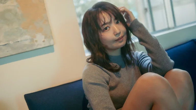 惣田紗莉渚『33』