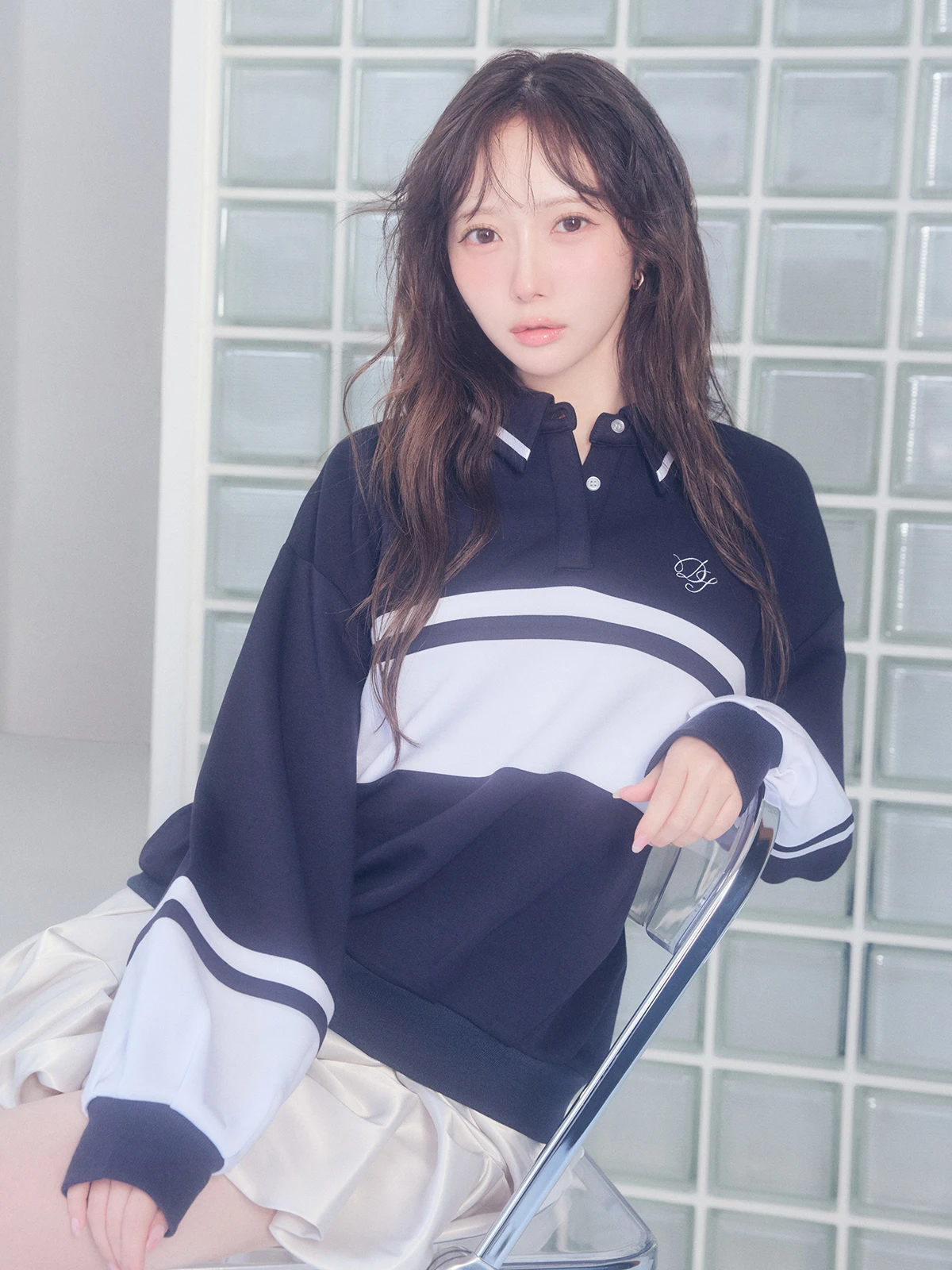 dazzlin×≠ME 谷崎早耶ポロライクラインスウェット