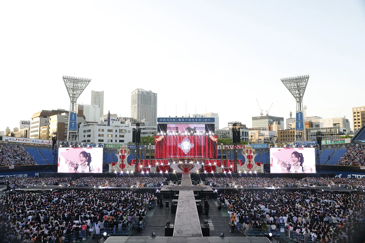 ＝LOVE8周年ツアー