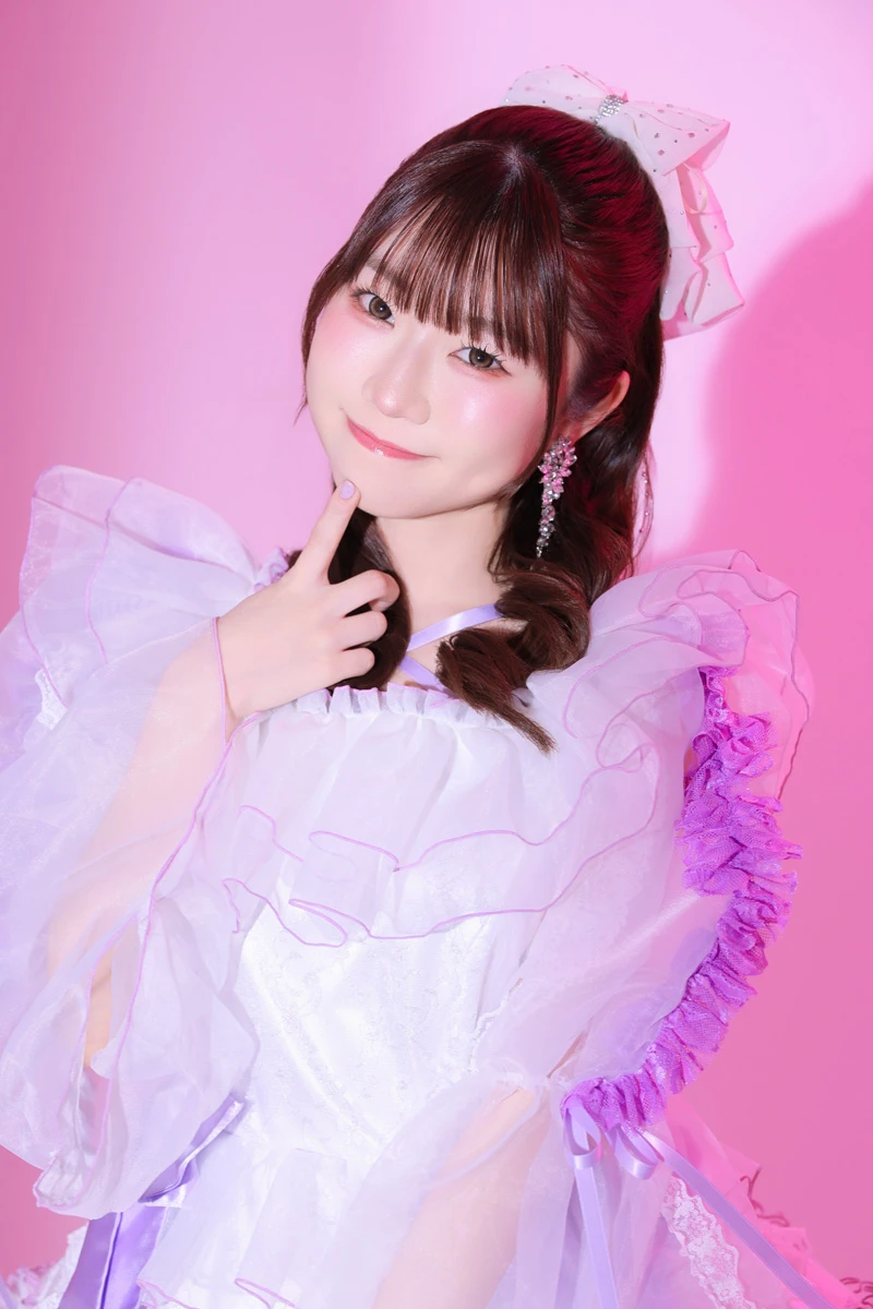 彩本芽生