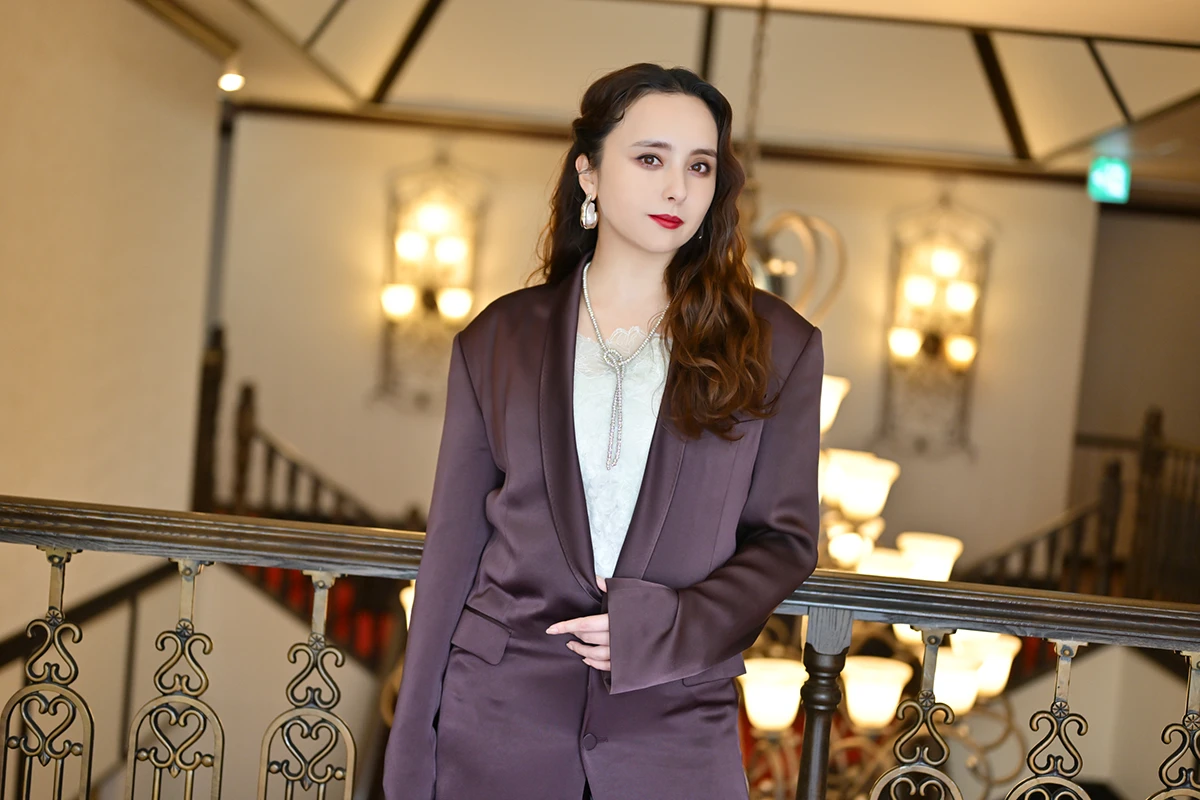 石田ニコル